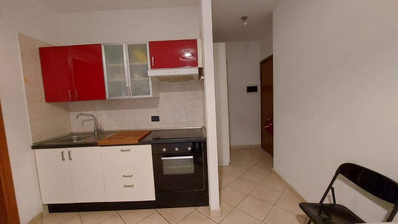 Appartamento Santa Costanza Con Piscina San Vincenzo Bagian luar foto